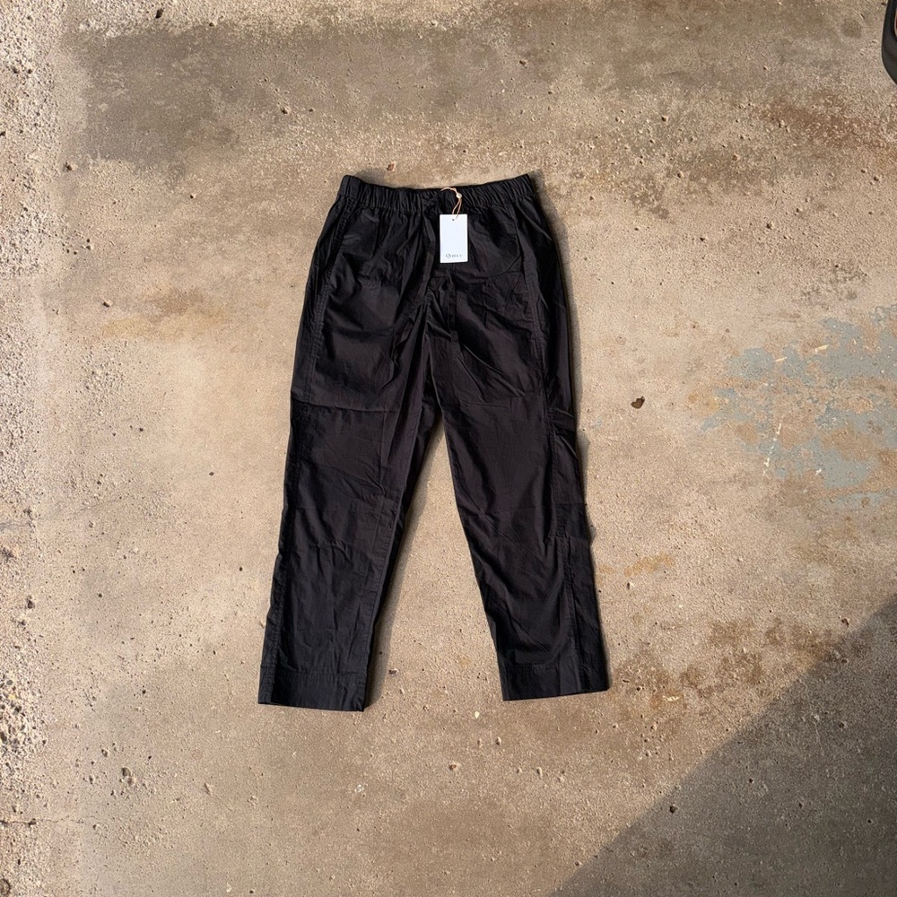 Quince Black Capris | S